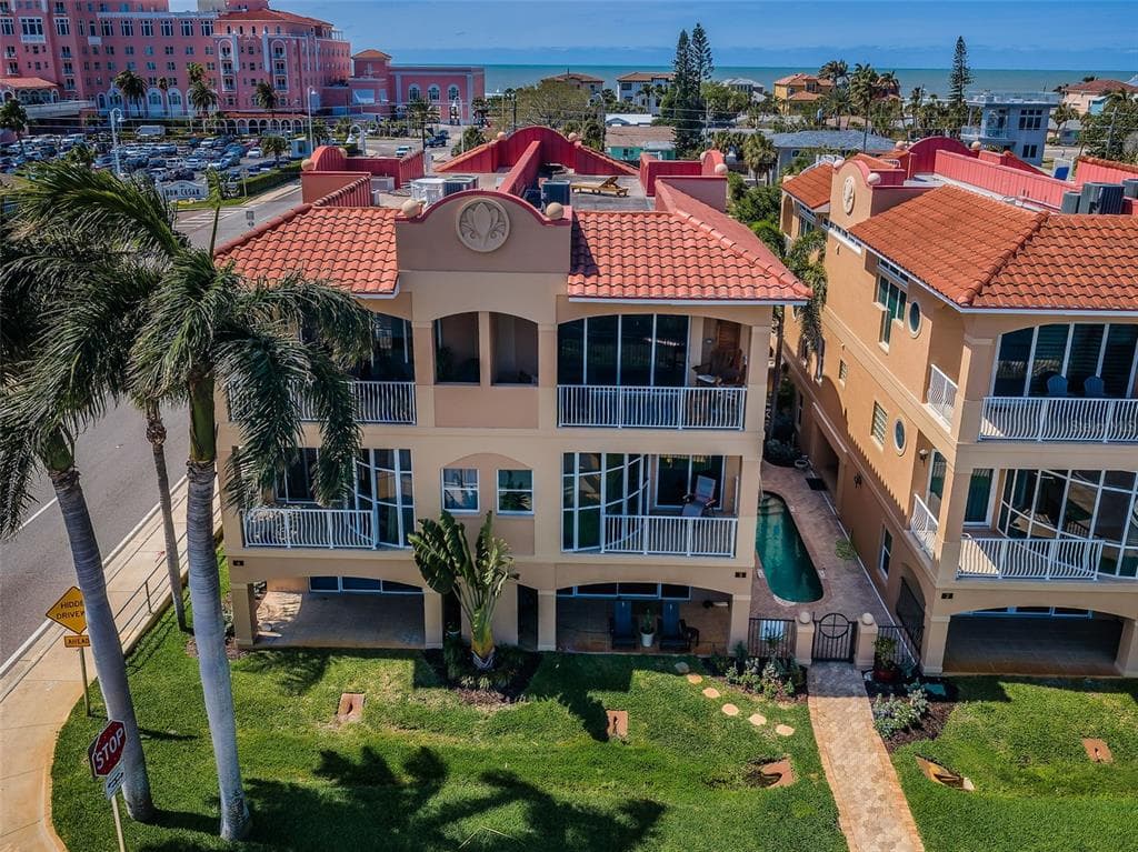 3500 E MARITANA DRIVE UNIT 3 ST PETE BEACH, FL 33706