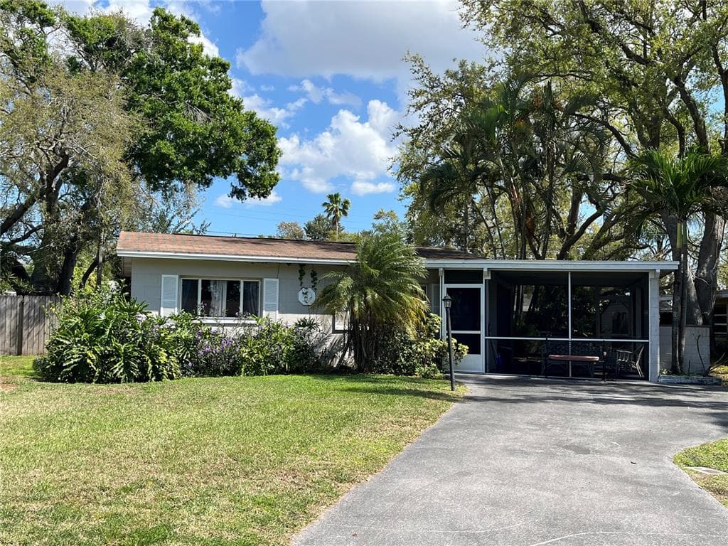 10627 105TH STREET LARGO, FL 33773