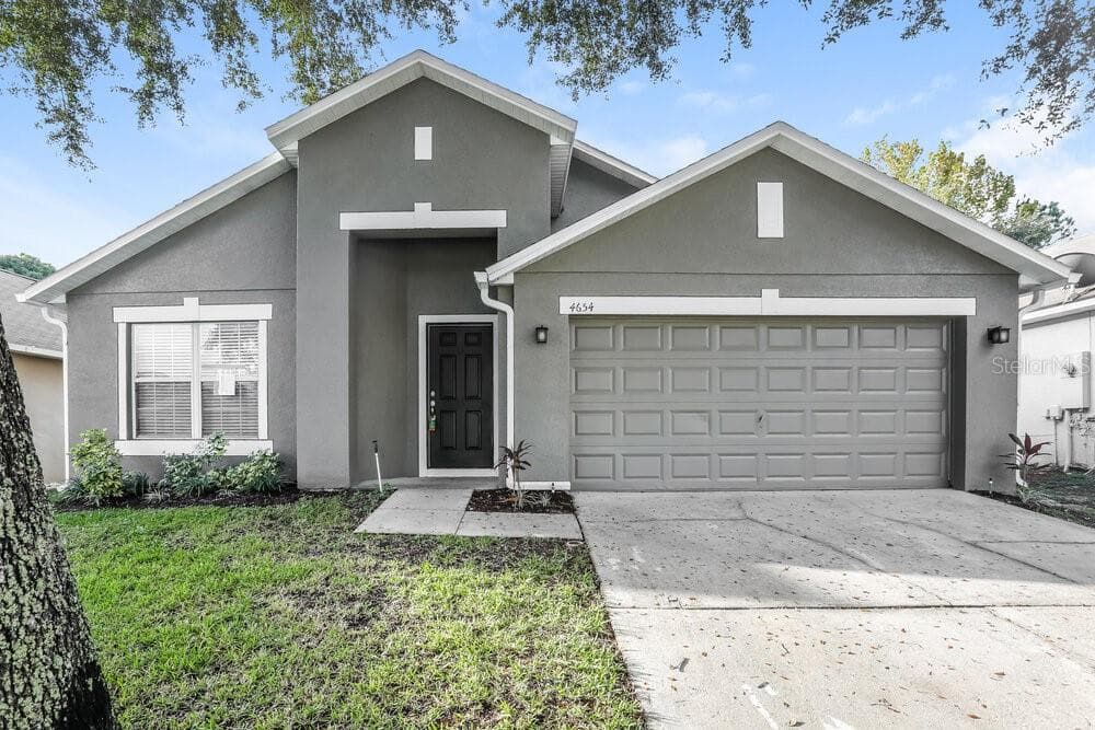 4654 PARK EDEN CIRCLE ORLANDO, FL 32810