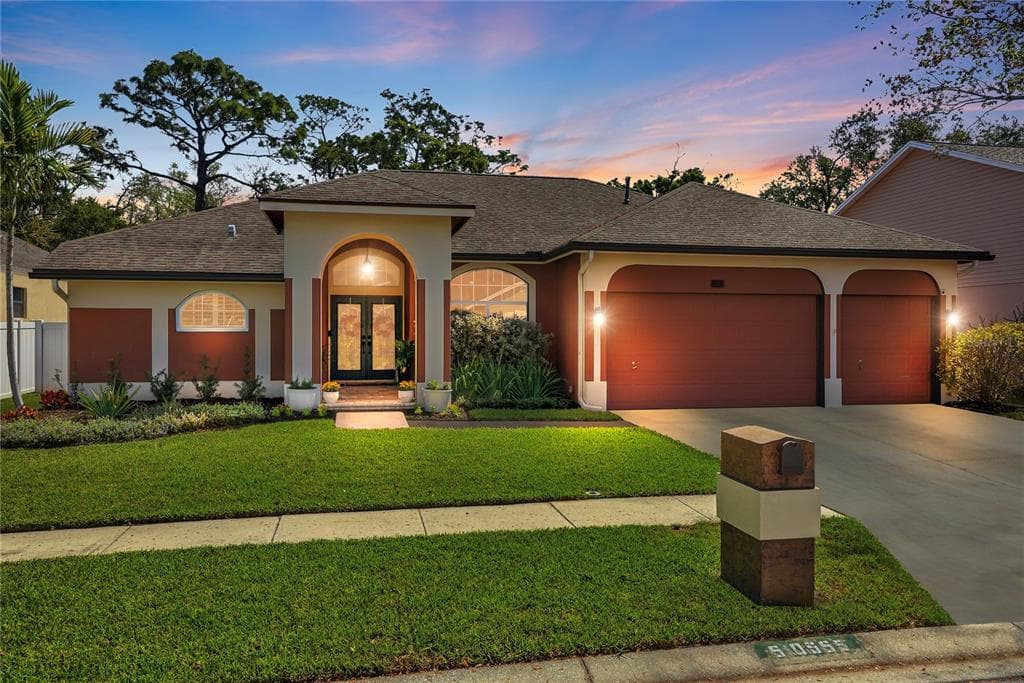 10555 SHADY OAK LANE SEMINOLE, FL 33777