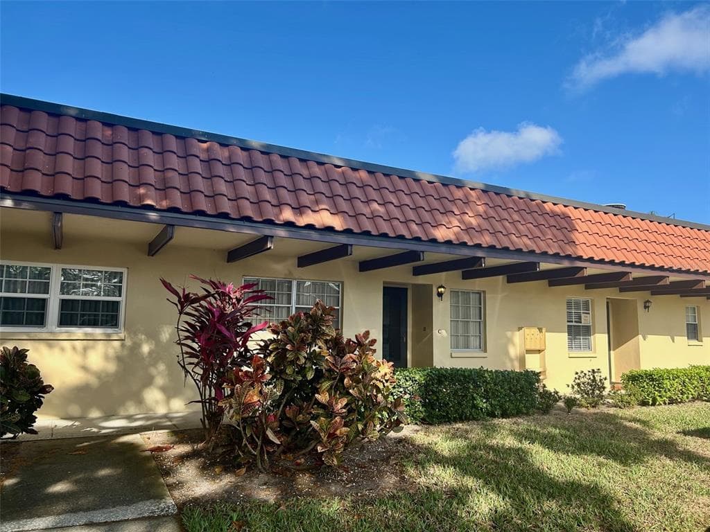 1701 PINEHURST ROAD UNIT 18C