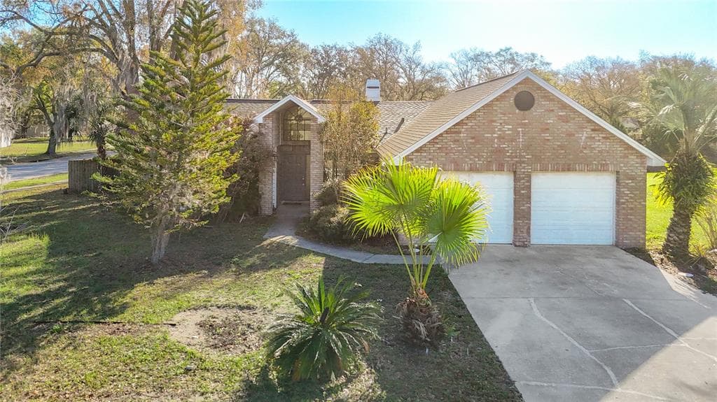 1040 SAWYERS COURT LUTZ, FL 33559
