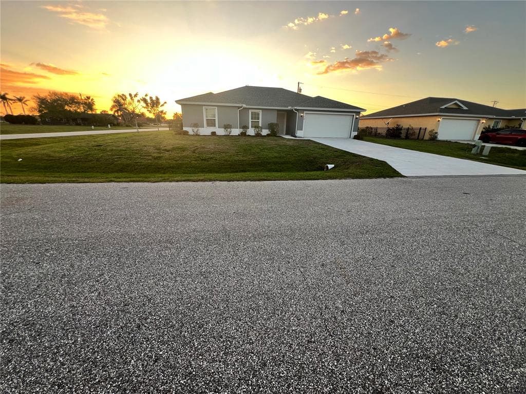 25048 ESTRADA CIRCLE PUNTA GORDA, FL 33955