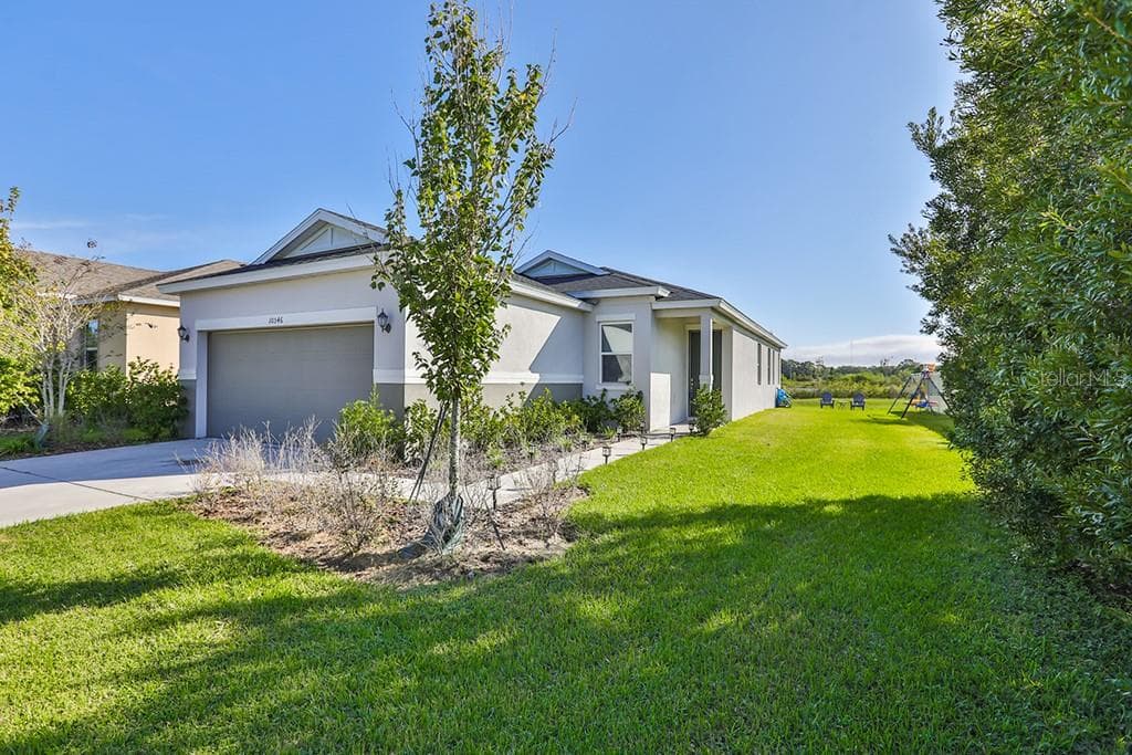 10546 MEDFORD LAKE DRIVE RIVERVIEW, FL 33578