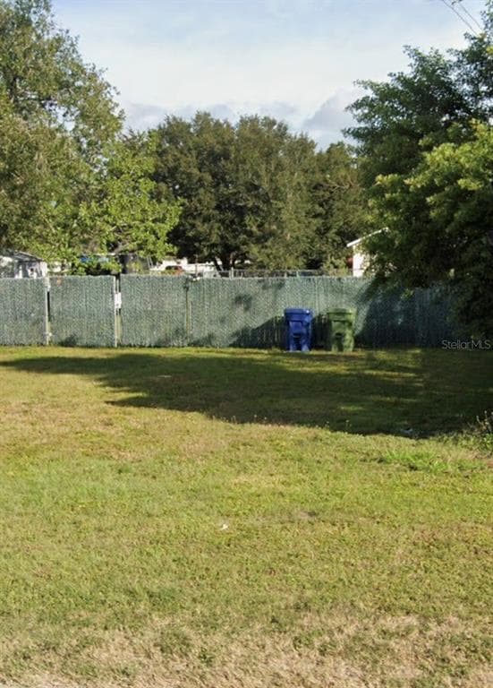 5320 E COLUMBUS DRIVE TAMPA, FL 33619