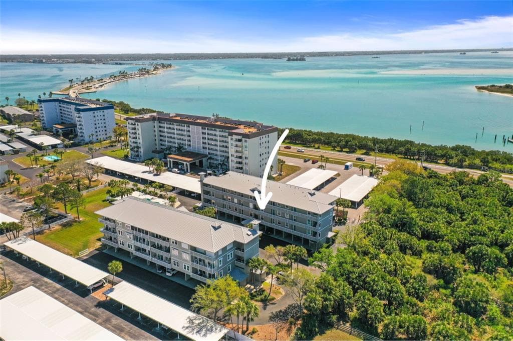 5 ISLAND PARK PLACE UNIT 206 DUNEDIN, FL 34698