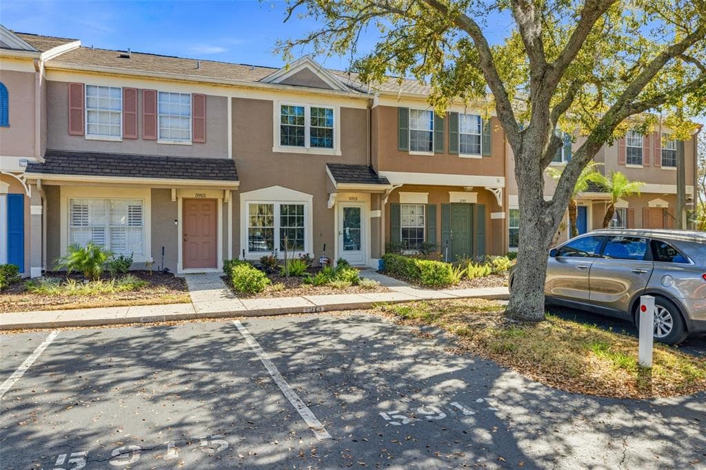 5913 BAYSIDE KEY DRIVE TAMPA, FL 33615