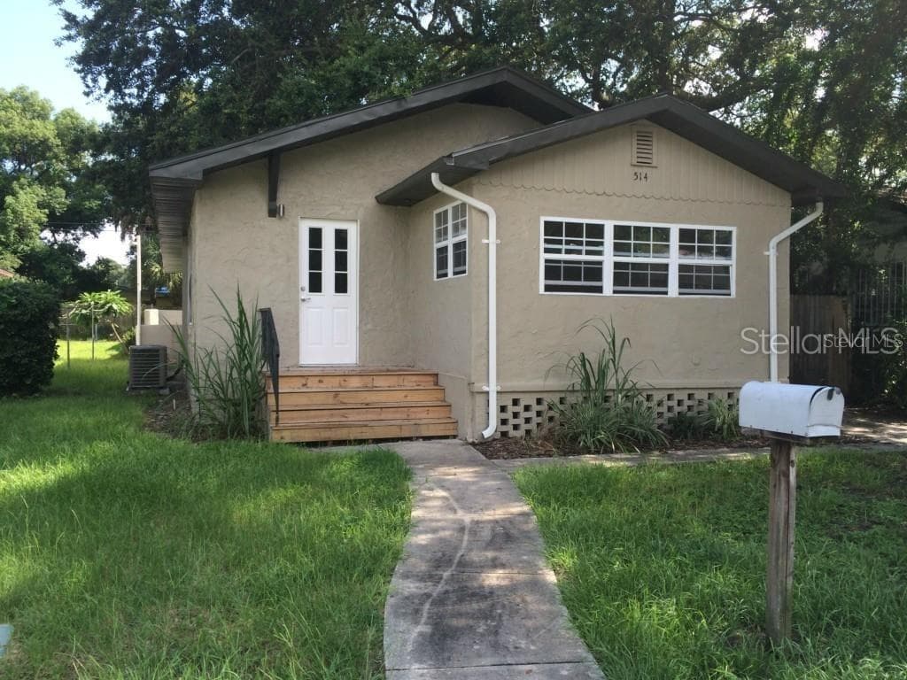 514 W PLAZA PLACE TAMPA, FL 33602