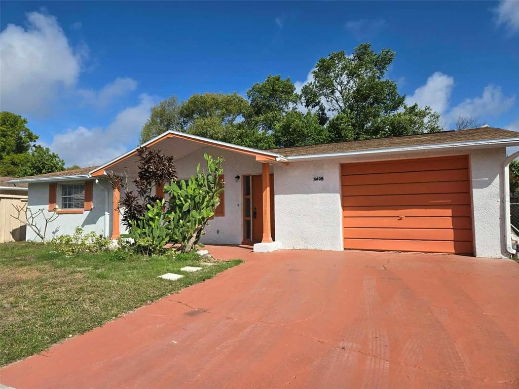 5605 DOLORES HOLIDAY, FL 34690