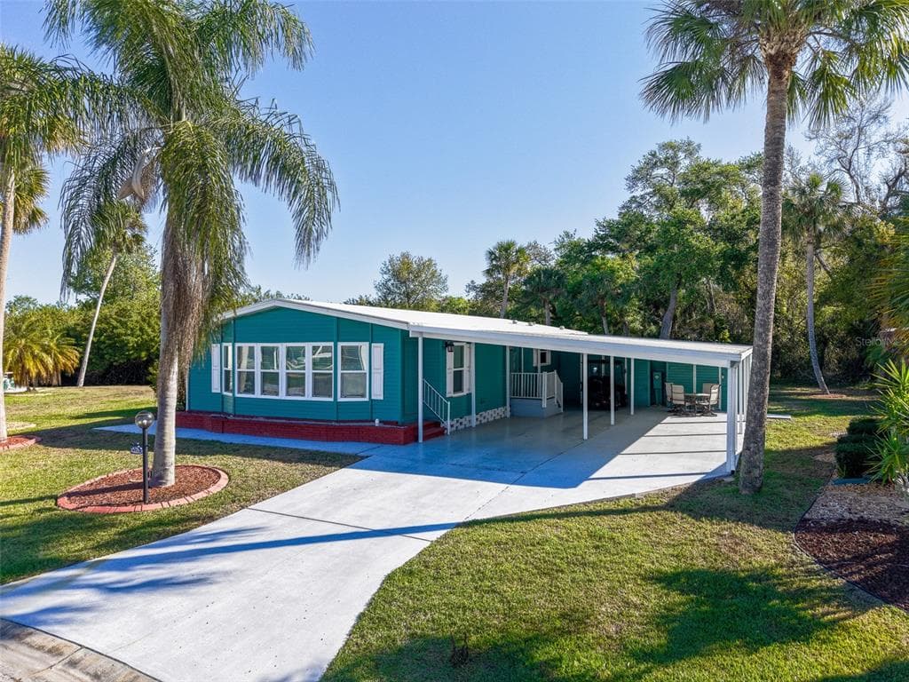 5910 MAJESTIC WAY PALMETTO, FL 34221