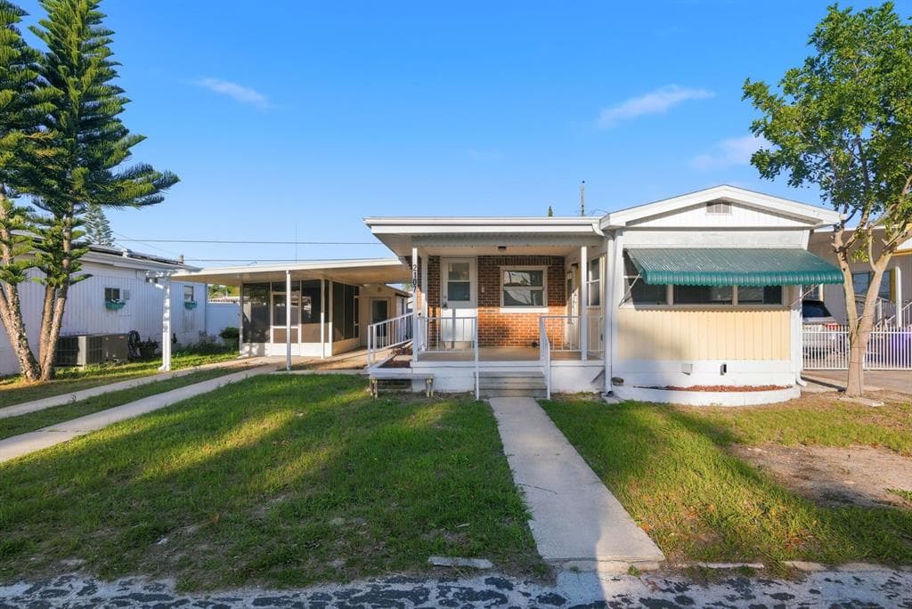 2107 MELODY DRIVE HOLIDAY, FL 34691