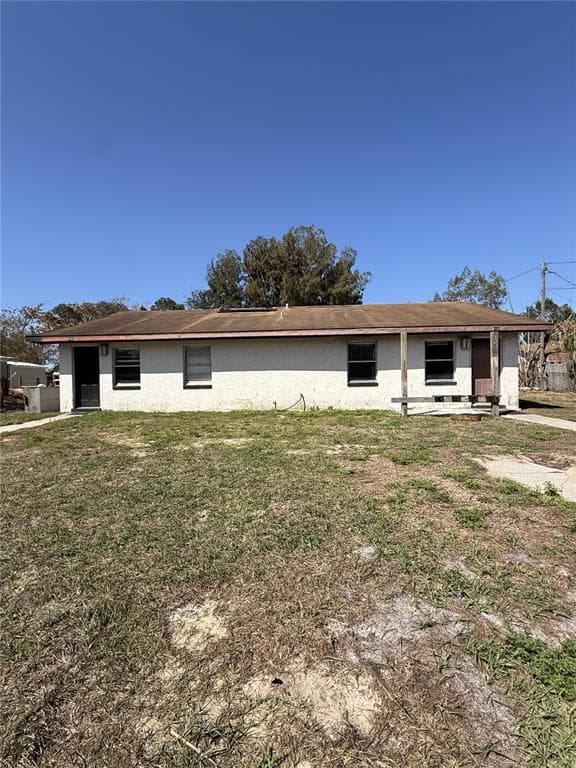 136 MYRTLE AVENUE LAKE WALES, FL 33898