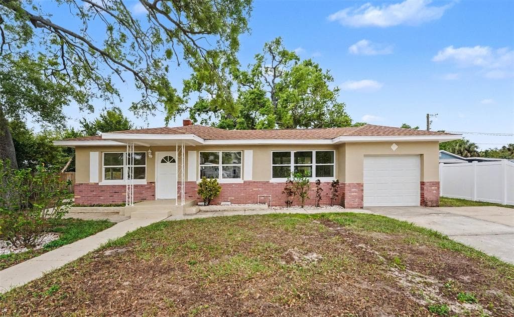 1125 ENGMAN STREET CLEARWATER, FL 33755