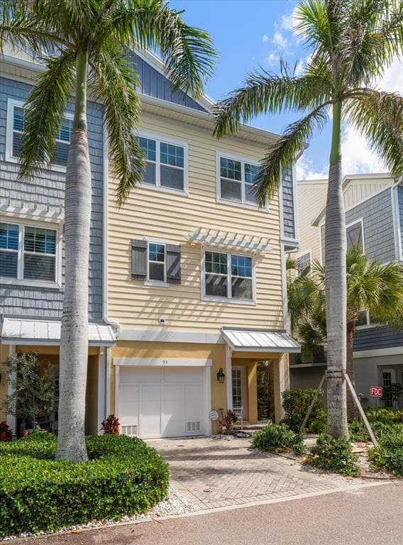 93 THE COVE WAY INDIAN ROCKS BEACH, FL 33785