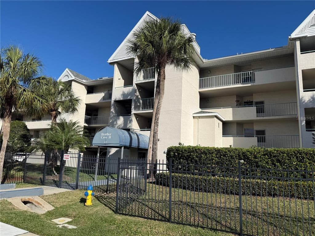 5557 SEA FOREST DRIVE UNIT 212 NEW PORT RICHEY, FL 34652