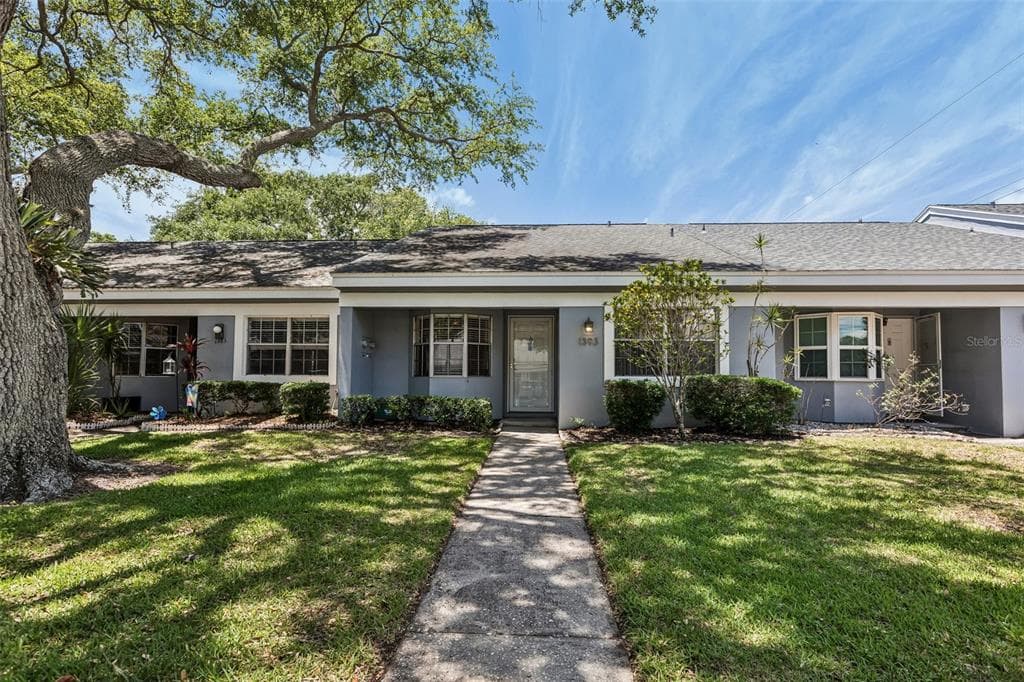 1393 KITTERY COURT SAFETY HARBOR, FL 34695