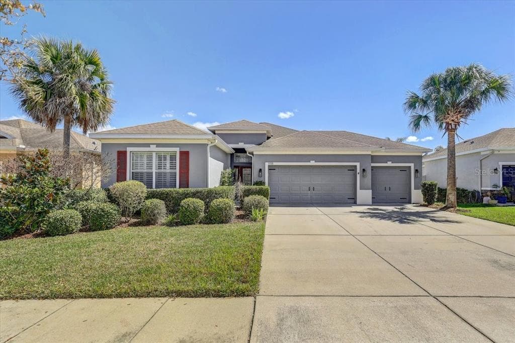 11118 FOSTER CARRIAGE ROAD LITHIA, FL 33547
