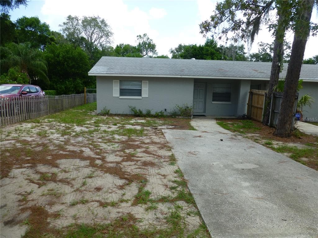 197 HIGHLAND ROAD UNIT B TARPON SPRINGS, FL 34689