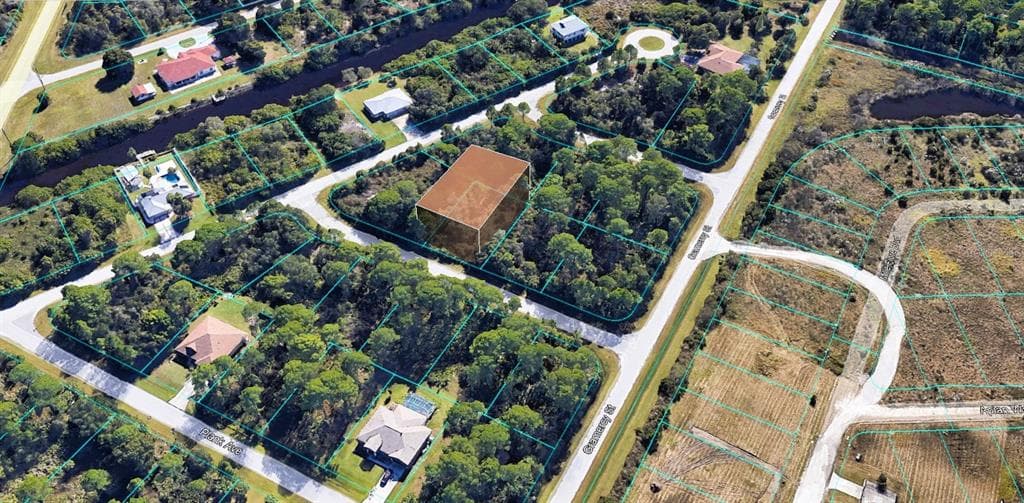 15297 CASTO AVENUE PORT CHARLOTTE, FL 33953