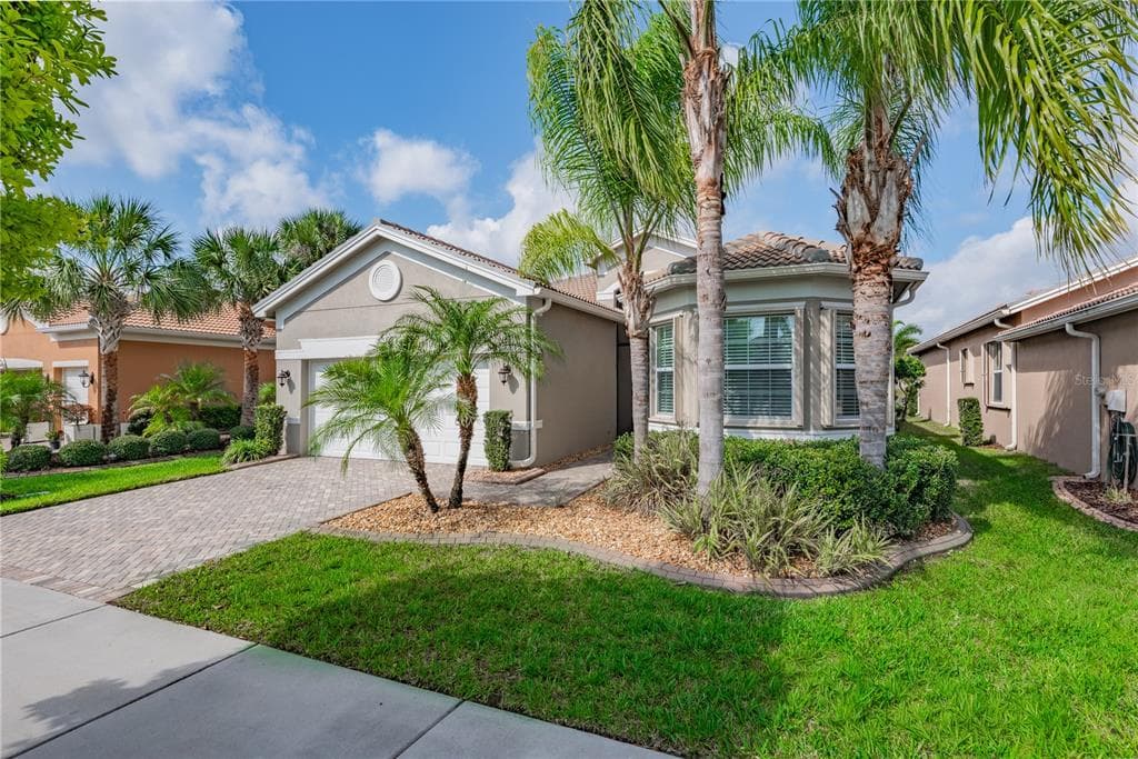 4908 GRAND BANKS DRIVE WIMAUMA, FL 33598