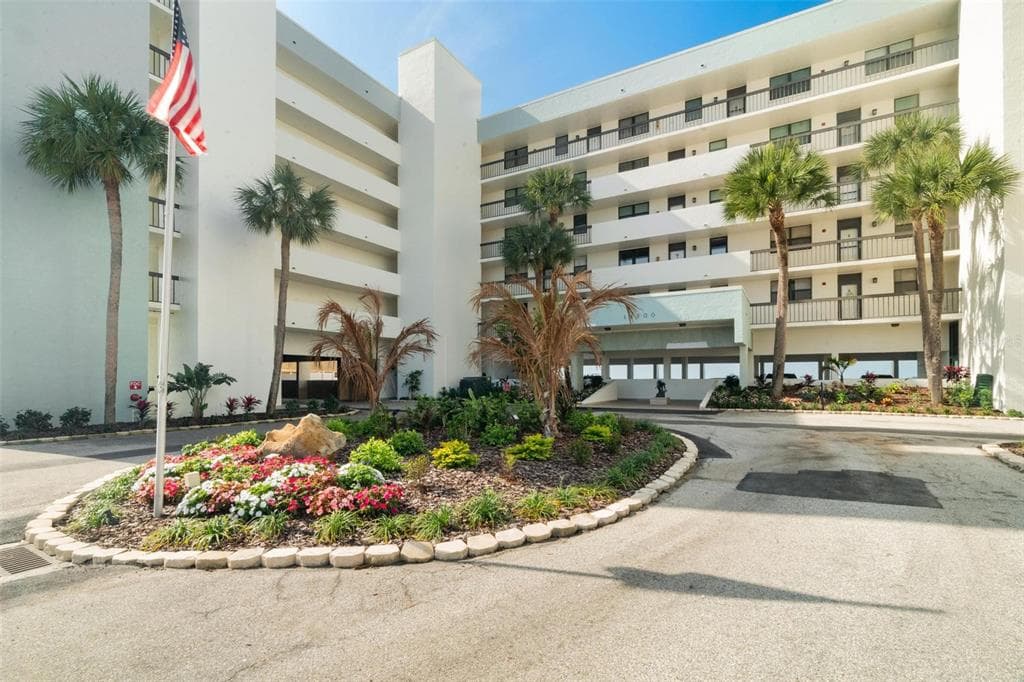14900 GULF BOULEVARD UNIT 202