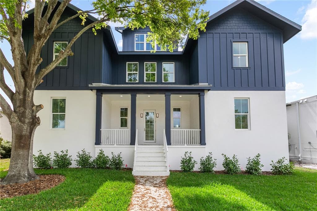 514 38TH AVENUE NE ST PETERSBURG, FL 33704