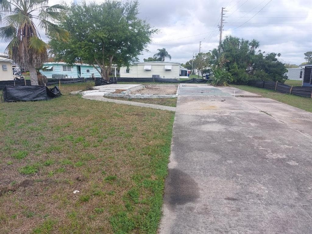105 LAKE TARPON DRIVE UNIT 26
