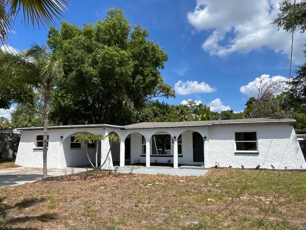 4326 S CLARK AVENUE TAMPA, FL 33611