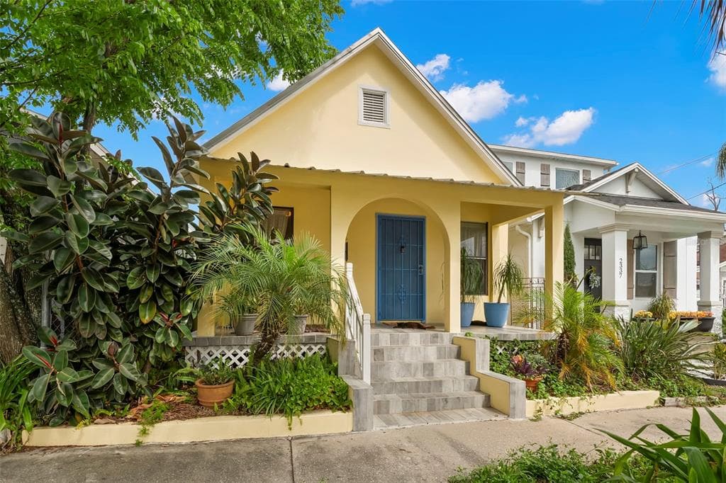 2339 W WALNUT STREET TAMPA, FL 33607