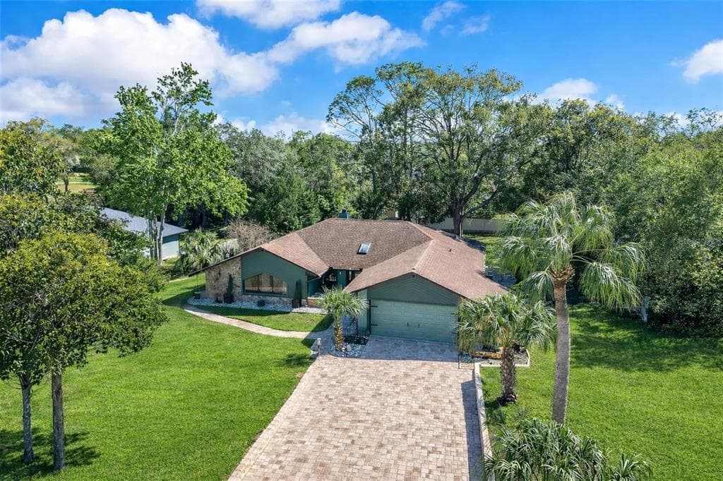 8431 DELAWARE DRIVE WEEKI WACHEE, FL 34607