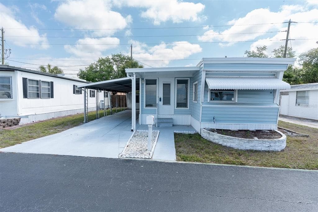 7801 34TH AVENUE N UNIT 6