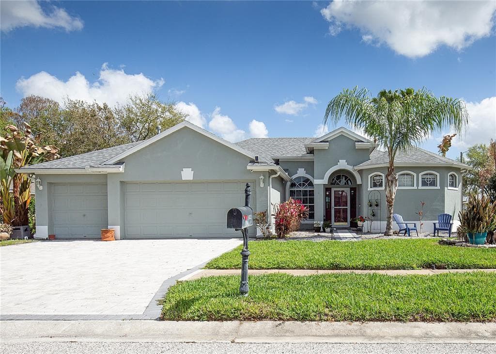 1422 TAWNYBERRY COURT TRINITY, FL 34655