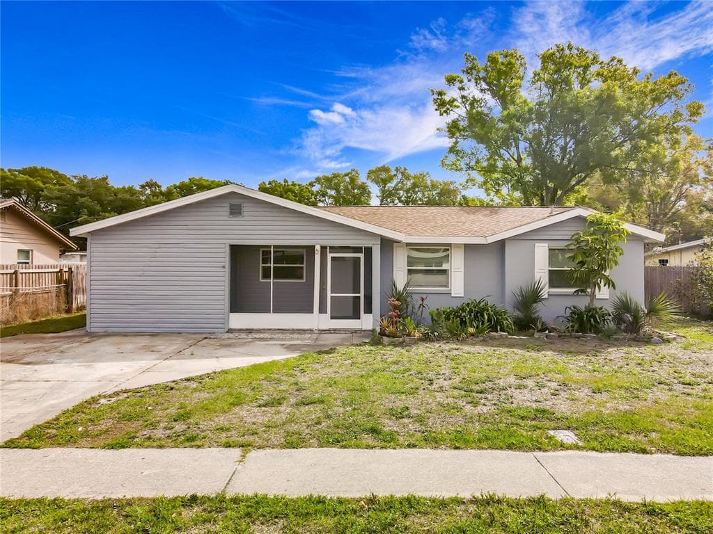 15525 BEDFORD CIRCLE E