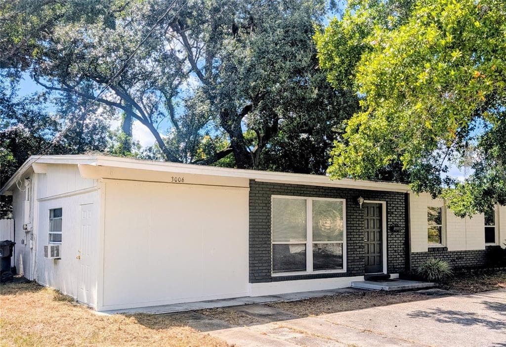 3006 E ANDERSON STREET ORLANDO, FL 32803
