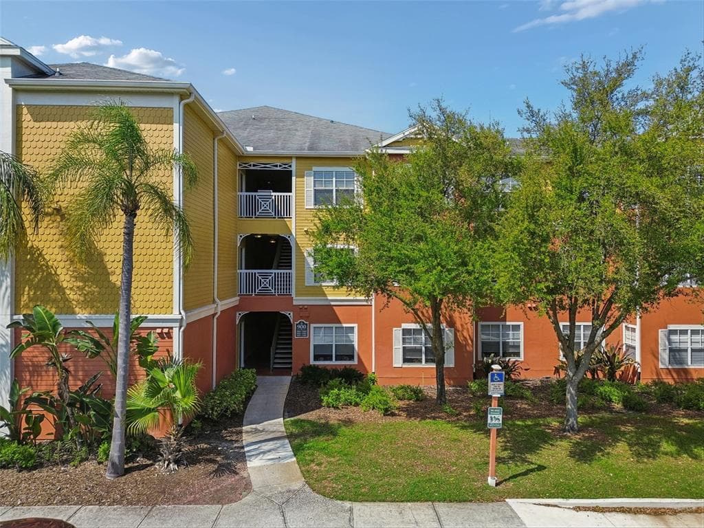 4207 S DALE MABRY HIGHWAY UNIT 9305 TAMPA, FL 33611