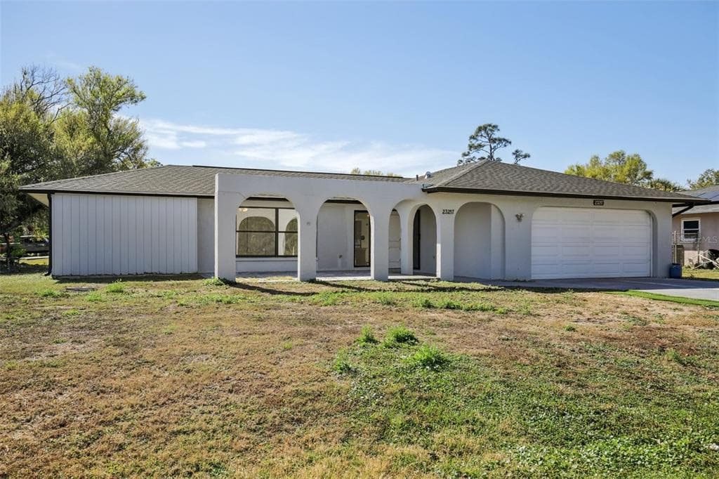 23217 MCBURNEY AVENUE PUNTA GORDA, FL 33980