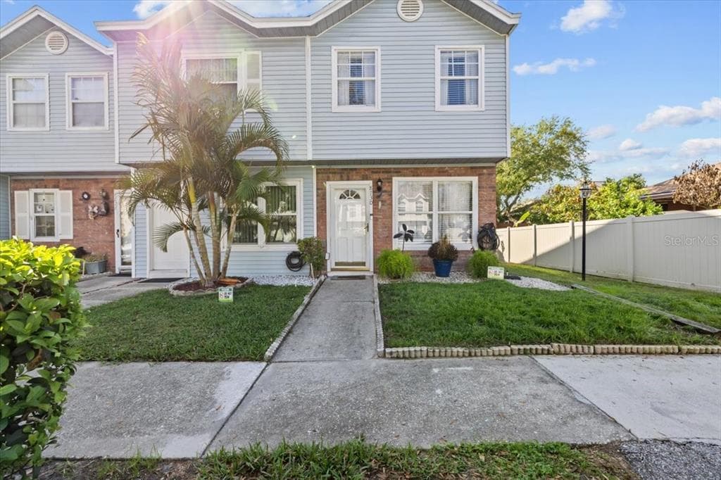 8730 COBBLER PLACE TAMPA, FL 33615