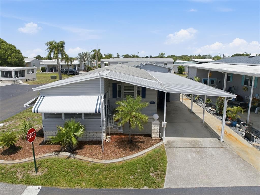 6907 AMERICANA DRIVE NE UNIT 101 ST PETERSBURG, FL 33702