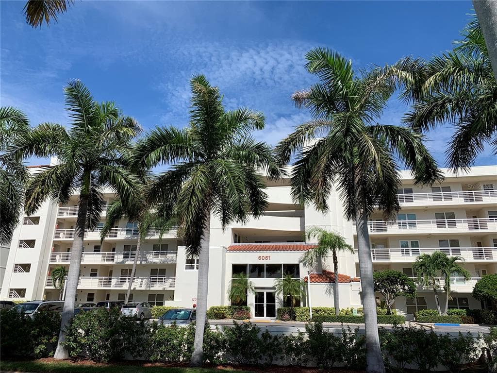 6061 BAHIA DEL MAR CIRCLE UNIT 146