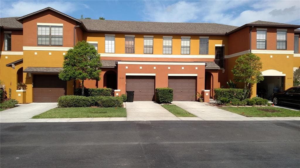 30105 MOSSBANK DRIVE WESLEY CHAPEL, FL 33543