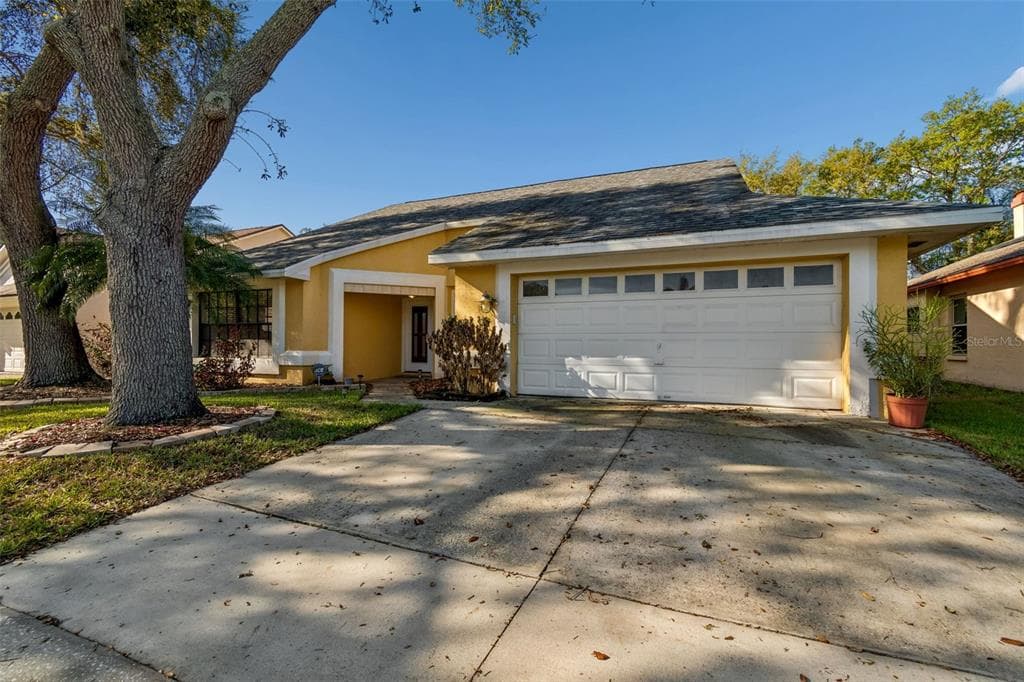 9613 CYPRESS BROOK ROAD TAMPA, FL 33647