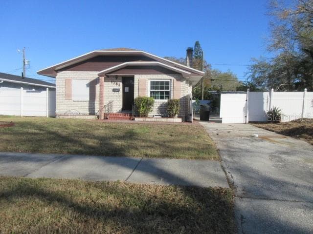1763 SHORE ACRES BOULEVARD NE ST PETERSBURG, FL 33703