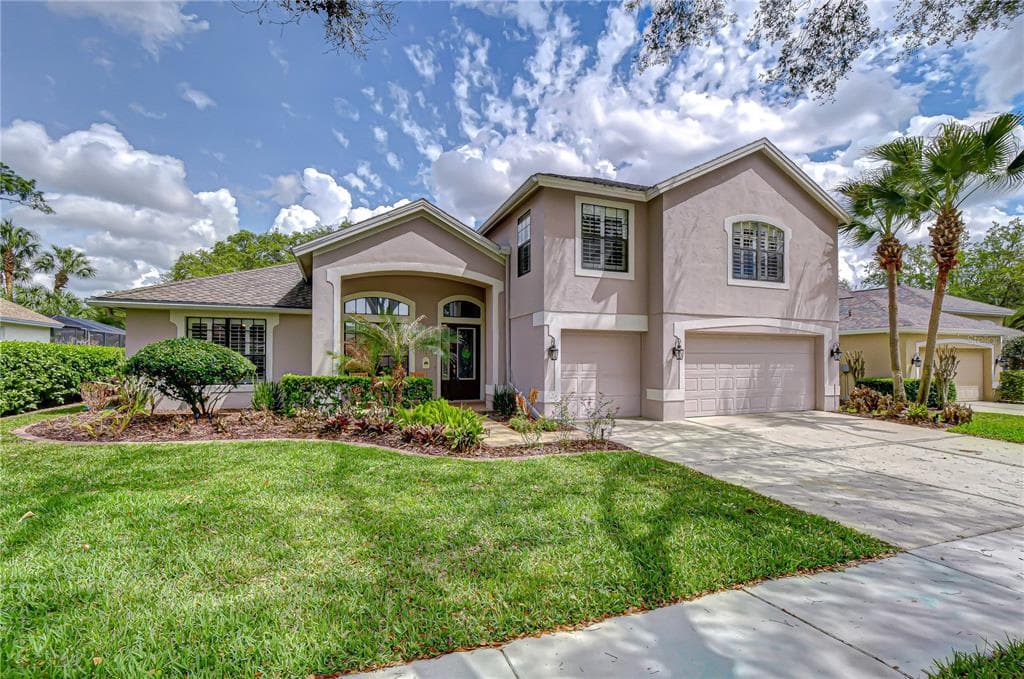 5910 CHERRY OAK DRIVE VALRICO, FL 33596