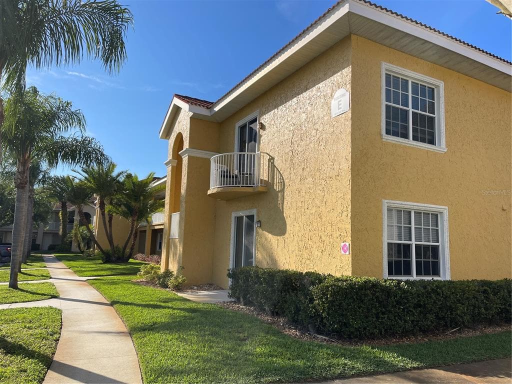 6816 DALI AVENUE UNIT 201 LAND O LAKES, FL 34637