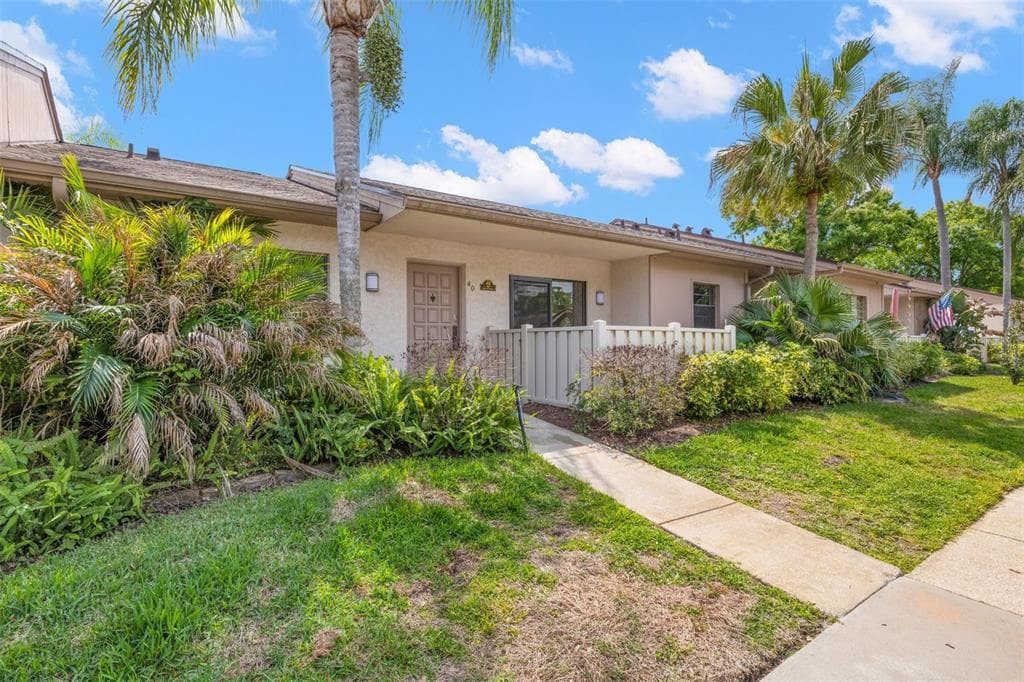 40 SYLVIA PLACE OLDSMAR, FL 34677