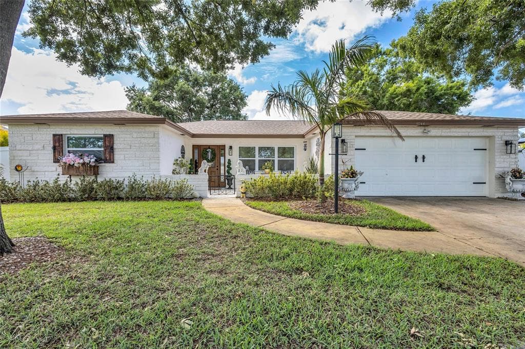 9244 79TH AVENUE SEMINOLE, FL 33777