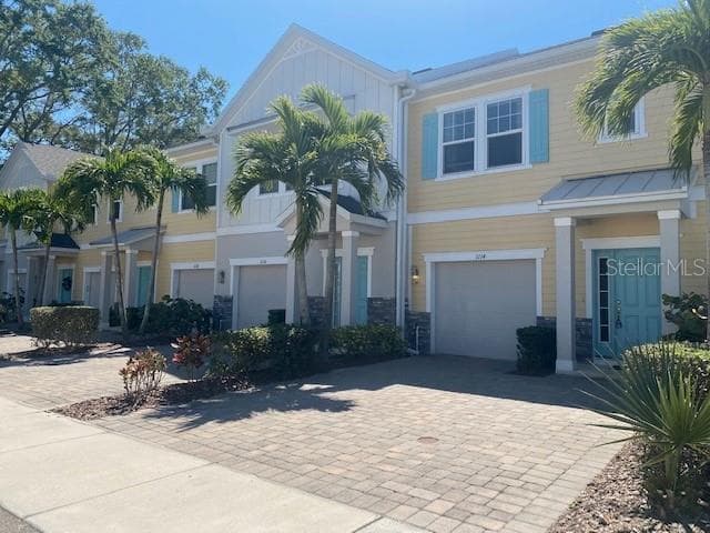 1114 CORAL LANE DUNEDIN, FL 34698