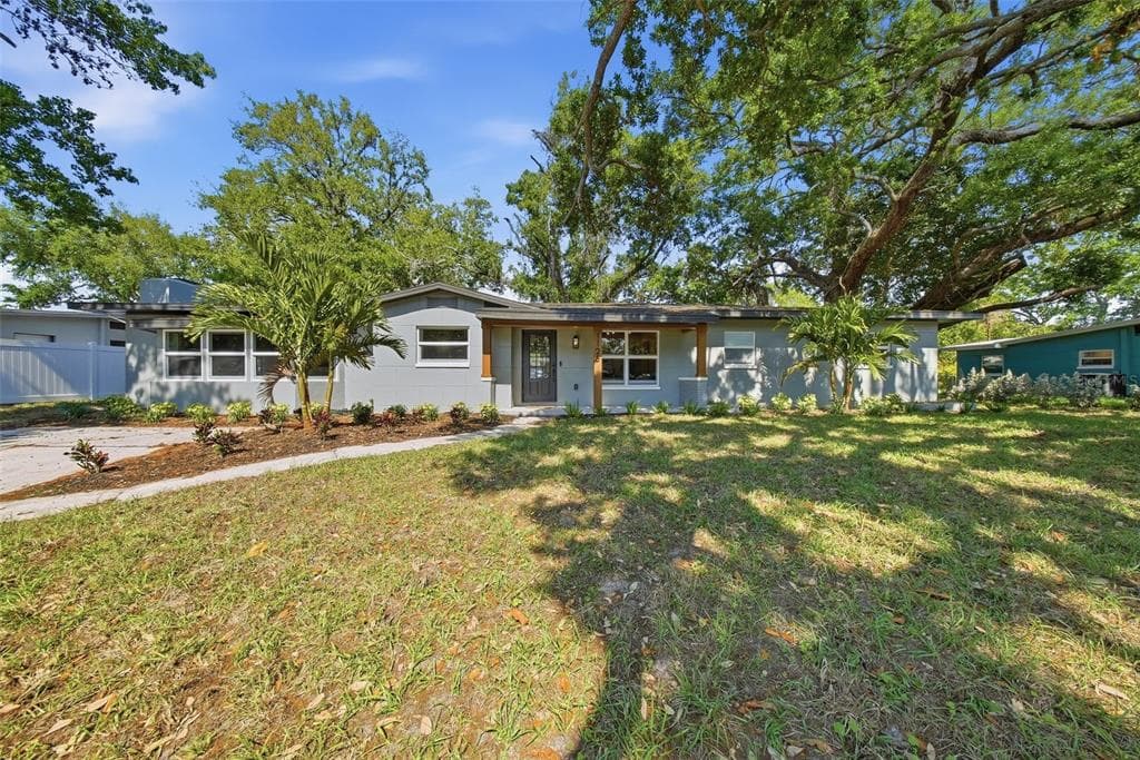 1125 77TH STREET N ST PETERSBURG, FL 33710