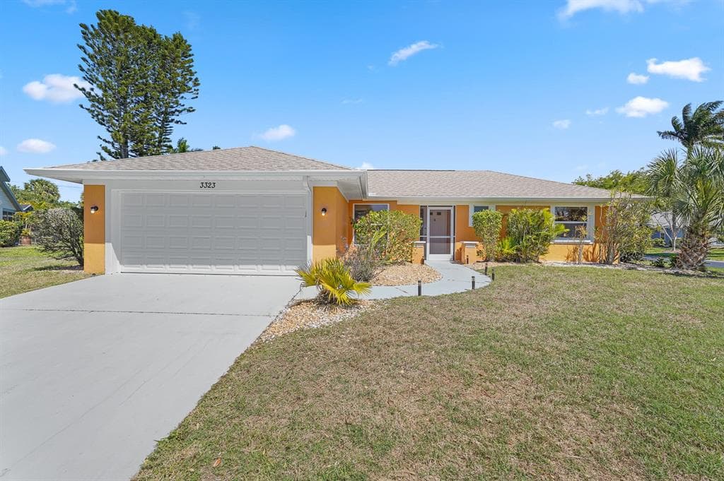 3323 MEADOW RUN CIRCLE VENICE, FL 34293