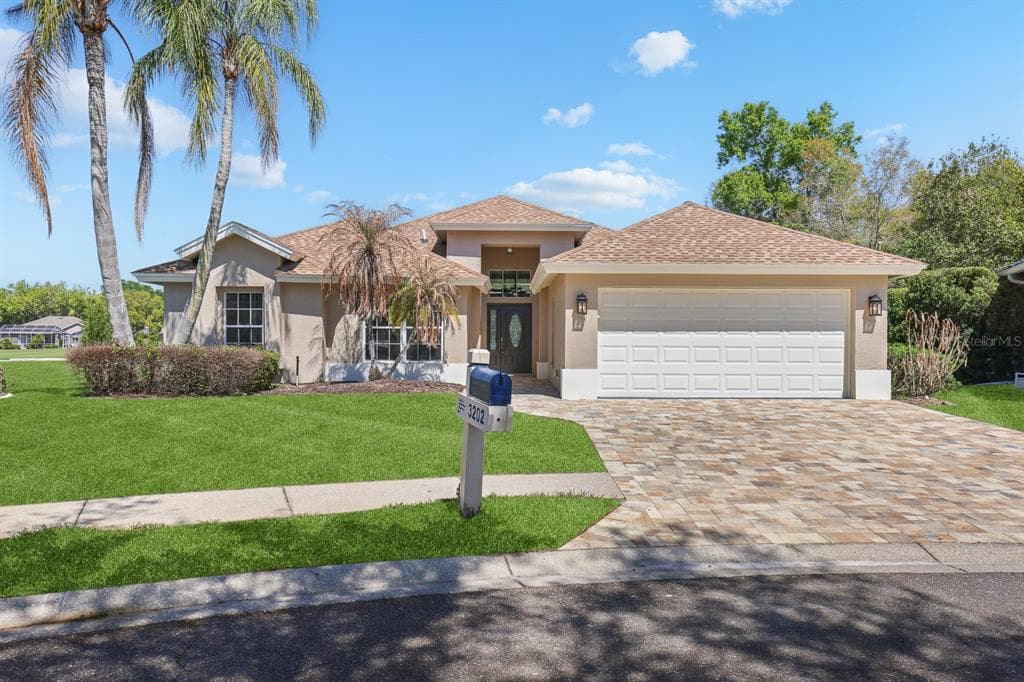 3202 FOX SQUIRREL LANE VALRICO, FL 33596